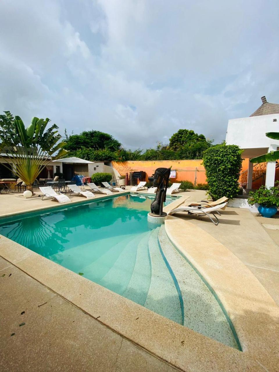 Riad côté jardin Saly Exterior foto